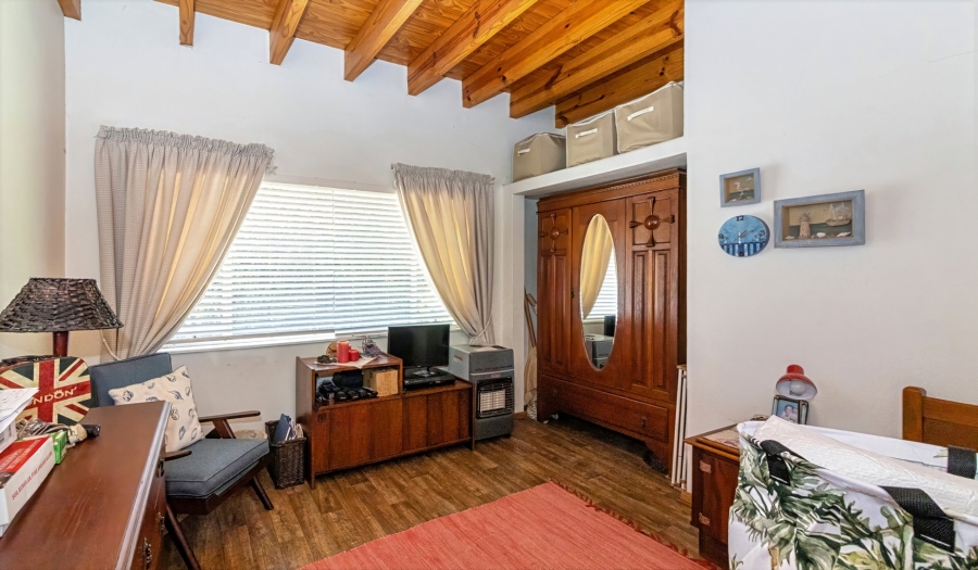 4 Bedroom Property for Sale in Wilgenhof Free State